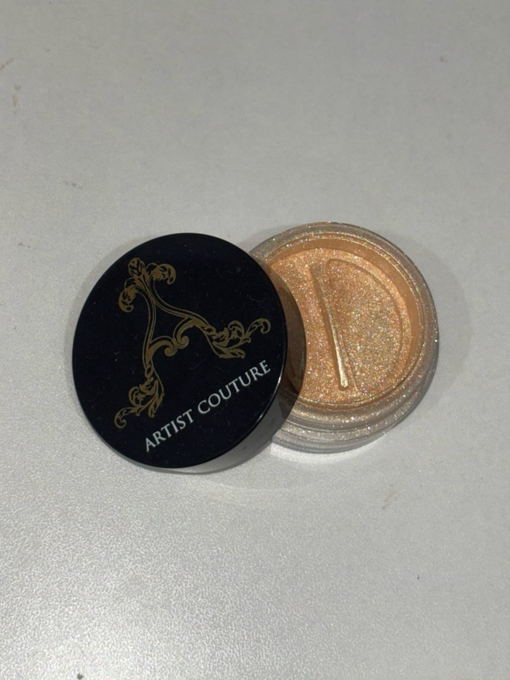 Artist Couture Diamond Glow Powder